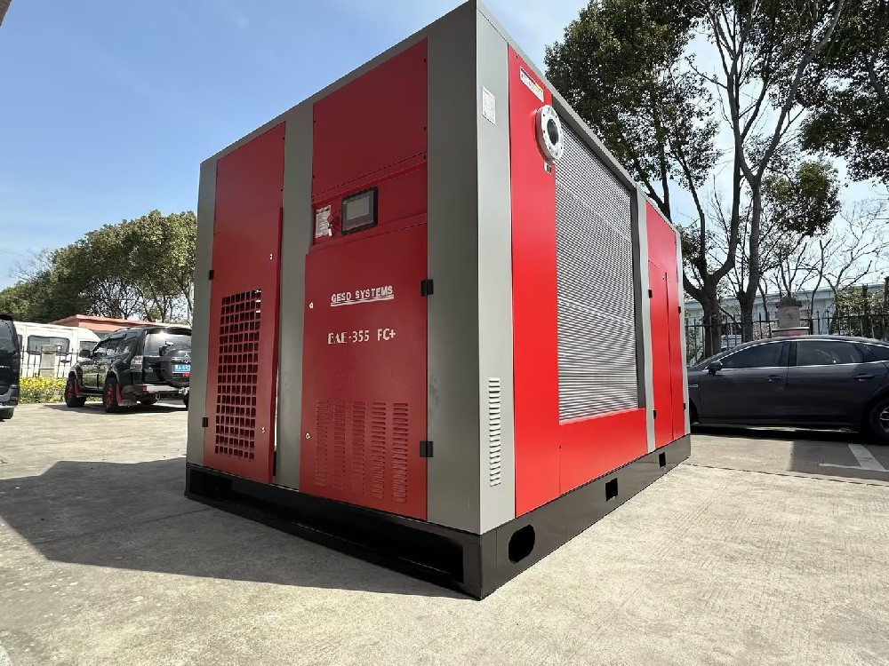 O que é melhor, um compressor de ar de parafuso com injeção de óleo ou um compressor de ar isento de óleo?